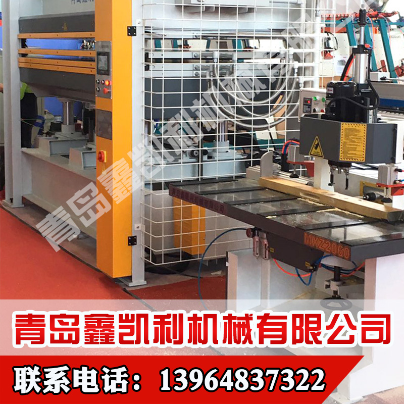 貼面熱壓機(jī)出現(xiàn)漏油情況怎么辦？